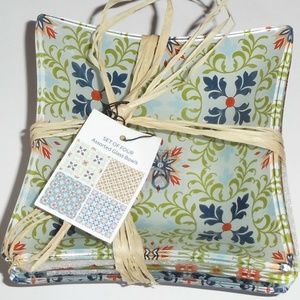 Prima Design Set of 4 Coordinating 5" Glass Bowls Shades of Blues - NWT